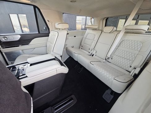 Used 2018 Lincoln Navigator L Black Label w/ Cargo Package image 64