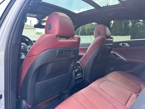Used 2022 BMW X6 xDrive40i w/ M Sport Package AWD/4WD image 22