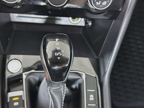 Used 2024 Volkswagen Taos S AWD/4WD image 23