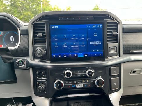 Used 2023 Ford F150 Limited image 21