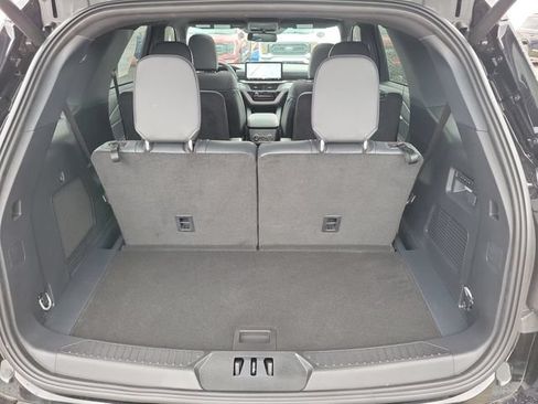 Used 2026 Ford Explorer ST w/ Sun And Sound Package AWD/4WD image 29