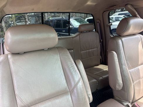 Used 2000 Toyota Tundra Limited RWD image 15