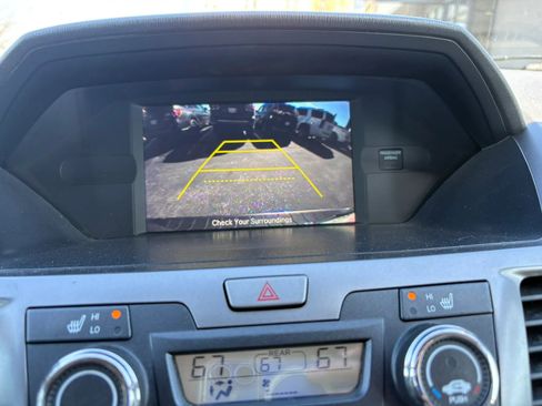 Used 2014 Honda Odyssey EX-L image 27