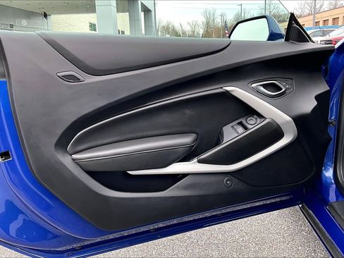 Used 2020 Chevrolet Camaro SS image 19