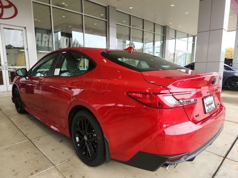 New 2026 Toyota Camry SE FWD image 10