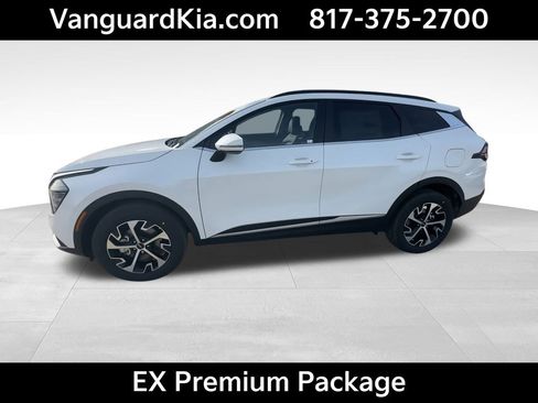 Certified 2025 Kia Sportage EX w/ EX Premium Package image 5