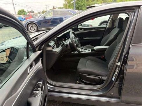 Used 2023 Kia K5 LXS FWD image 8