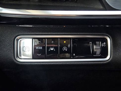 Used 2024 Buick Envision Preferred image 21