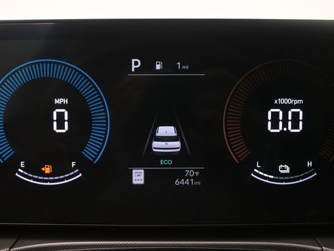 Used 2026 Hyundai Santa Fe SEL image 9