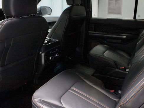 Certified 2024 Ford Expedition Max Platinum image 24
