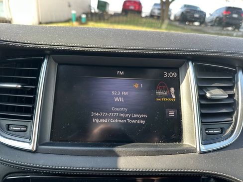 Used 2021 INFINITI QX50 Pure image 15