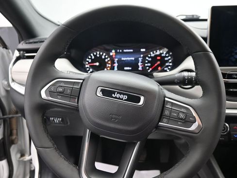 Used 2024 Jeep Compass Limited AWD/4WD image 20