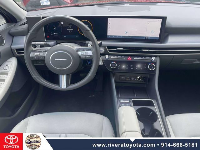 Used 2024 Hyundai Sonata SEL w/ Convenience Package FWD image 14