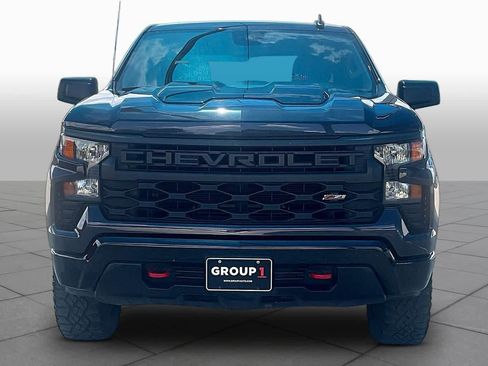 Used 2022 Chevrolet Silverado 1500 Custom Trail Boss AWD/4WD image 4