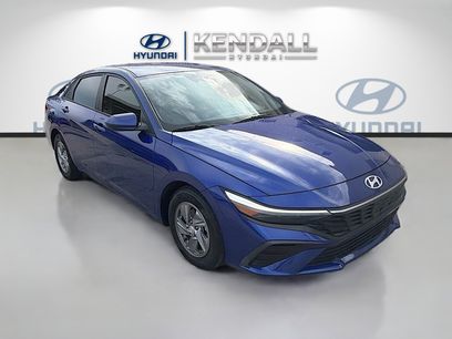 Used 2024 Hyundai Elantra SE