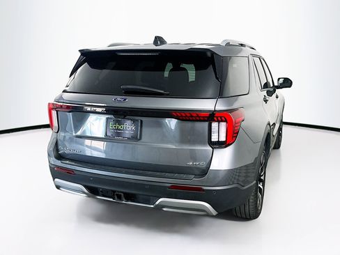 Used 2025 Ford Explorer Platinum w/ LUX Leather Package image 9