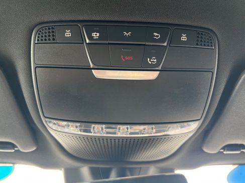 Certified 2022 Mercedes-Benz GLC 300 image 30