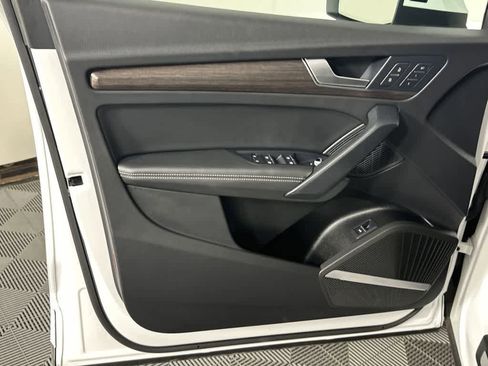 Used 2024 Audi Q5 2.0T Premium Plus image 15