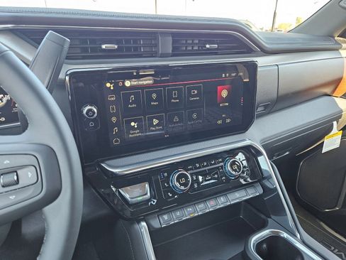 New 2026 GMC Sierra 2500 Denali w/ Denali Reserve Package image 20