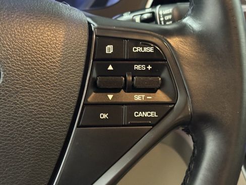 Used 2015 Hyundai Sonata Limited image 33