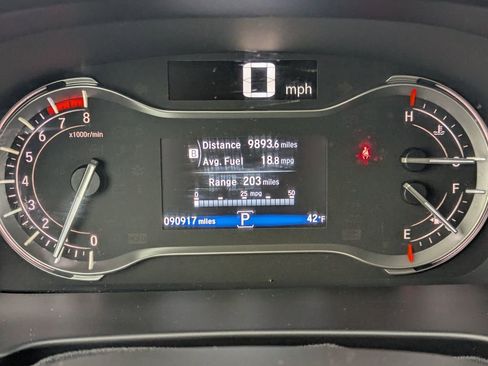 Used 2017 Honda Pilot Touring image 24