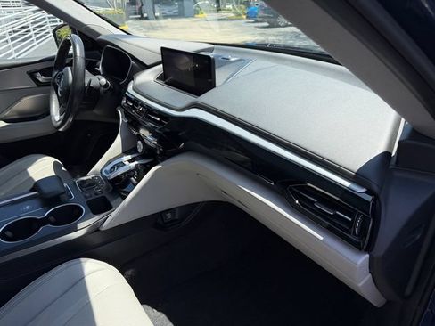 Certified 2024 Acura MDX FWD w/ Technology Package image 17