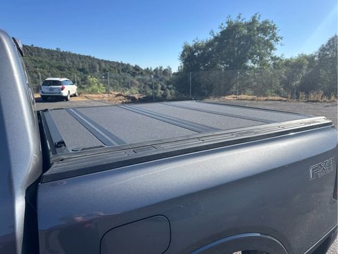 Used 2025 Ford Ranger Lariat w/ FX4 Off-Road Package image 9