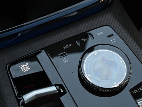 New 2026 BMW X3 xDrive30 w/ Premium Package image 17