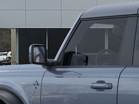New 2025 Ford Bronco Outer Banks w/ Sasquatch Package image 22
