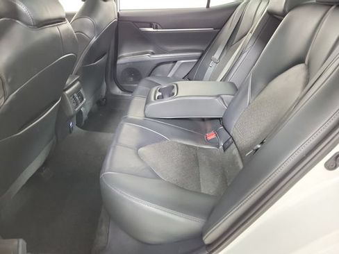 Used 2023 Toyota Camry XLE FWD image 12