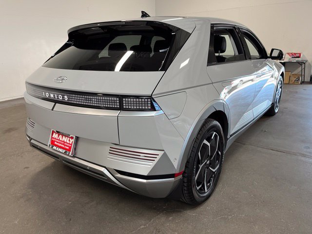 Used 2024 Hyundai Ioniq 5 Limited RWD image 3