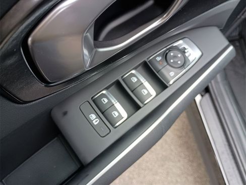 New 2026 Kia Sorento LX image 19