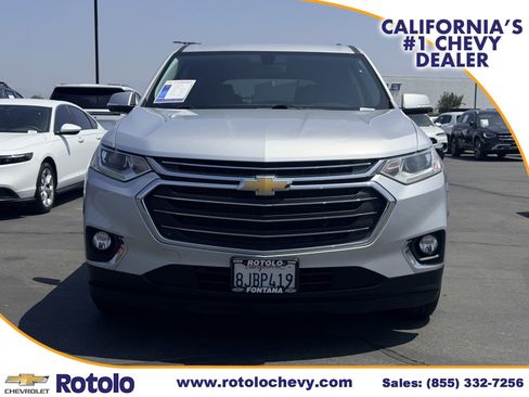 Used 2019 Chevrolet Traverse LT FWD image 2