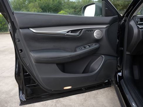 Used 2023 INFINITI QX50 Luxe FWD image 17