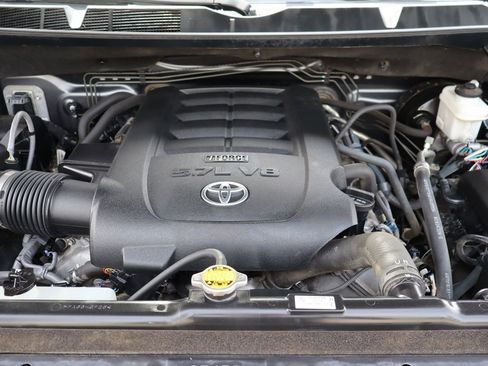 Used 2017 Toyota Tundra Limited image 41