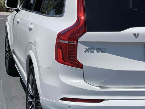 Used 2022 Volvo XC90 T5 Momentum AWD/4WD image 55