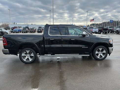 Used 2019 RAM 1500 Laramie image 9