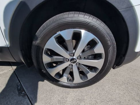 Used 2020 Kia Telluride S AWD/4WD image 32