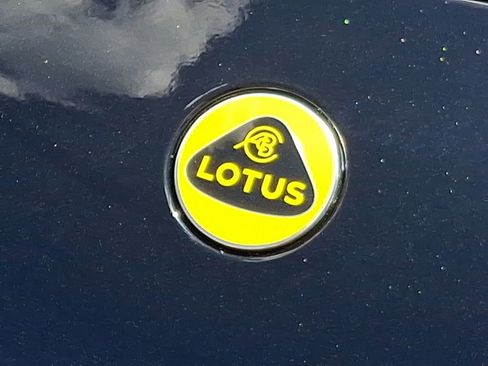 Used 2024 Lotus Emira First Edition image 40