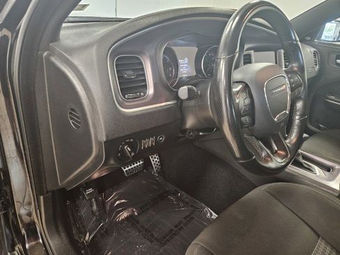 Used 2022 Dodge Charger GT image 39