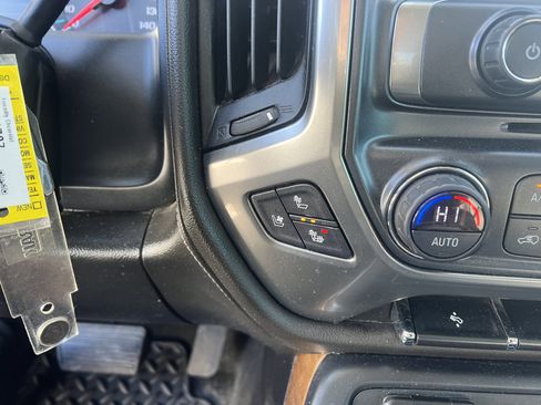 Used 2018 Chevrolet Silverado 1500 LTZ w/ LTZ Plus Package image 25