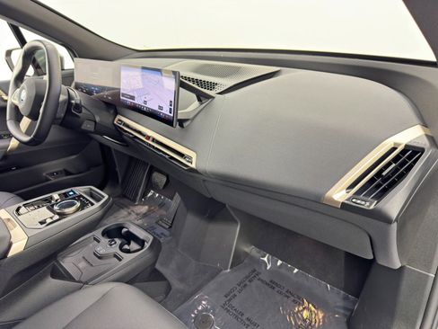 Used 2024 BMW iX xDrive50 w/ Sport Package image 14