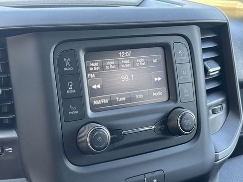 New 2024 RAM 5500 Tradesman w/ Chrome Appearance Group AWD/4WD image 22