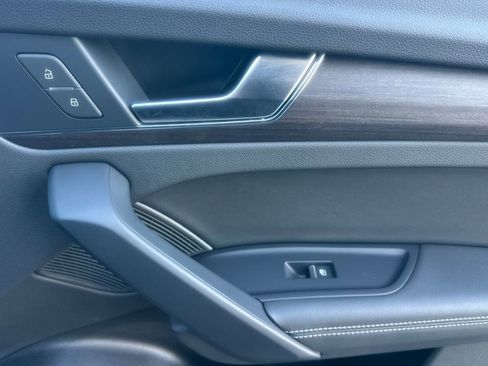 Used 2023 Audi Q5 2.0T Premium Plus w/ Premium Plus Package image 20