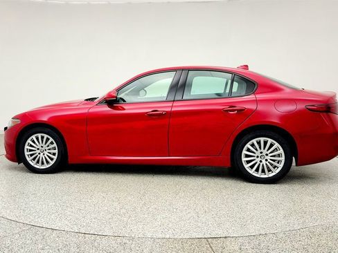 Used 2022 Alfa Romeo Giulia Sprint AWD/4WD image 8