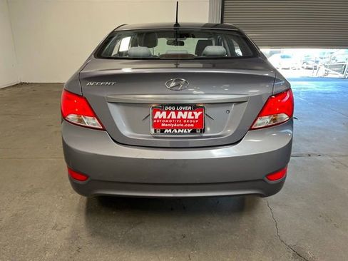 Used 2016 Hyundai Accent SE FWD image 4