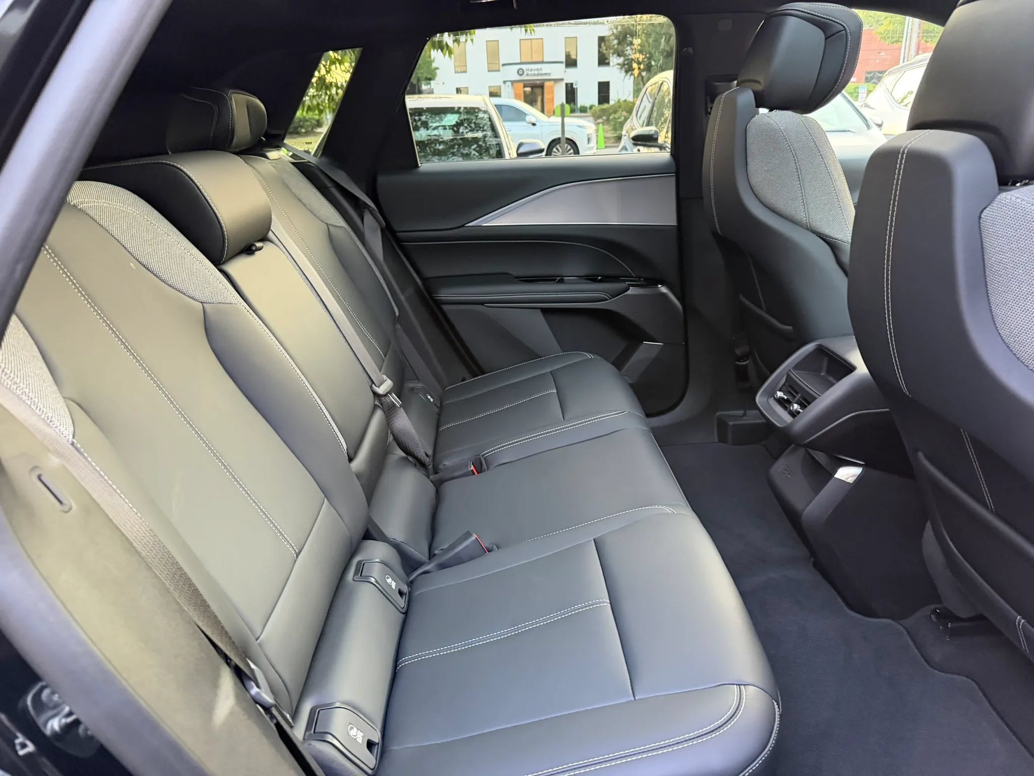 Used 2024 Cadillac Lyriq Tech w/ Driver Assist Package AWD/4WD image 20