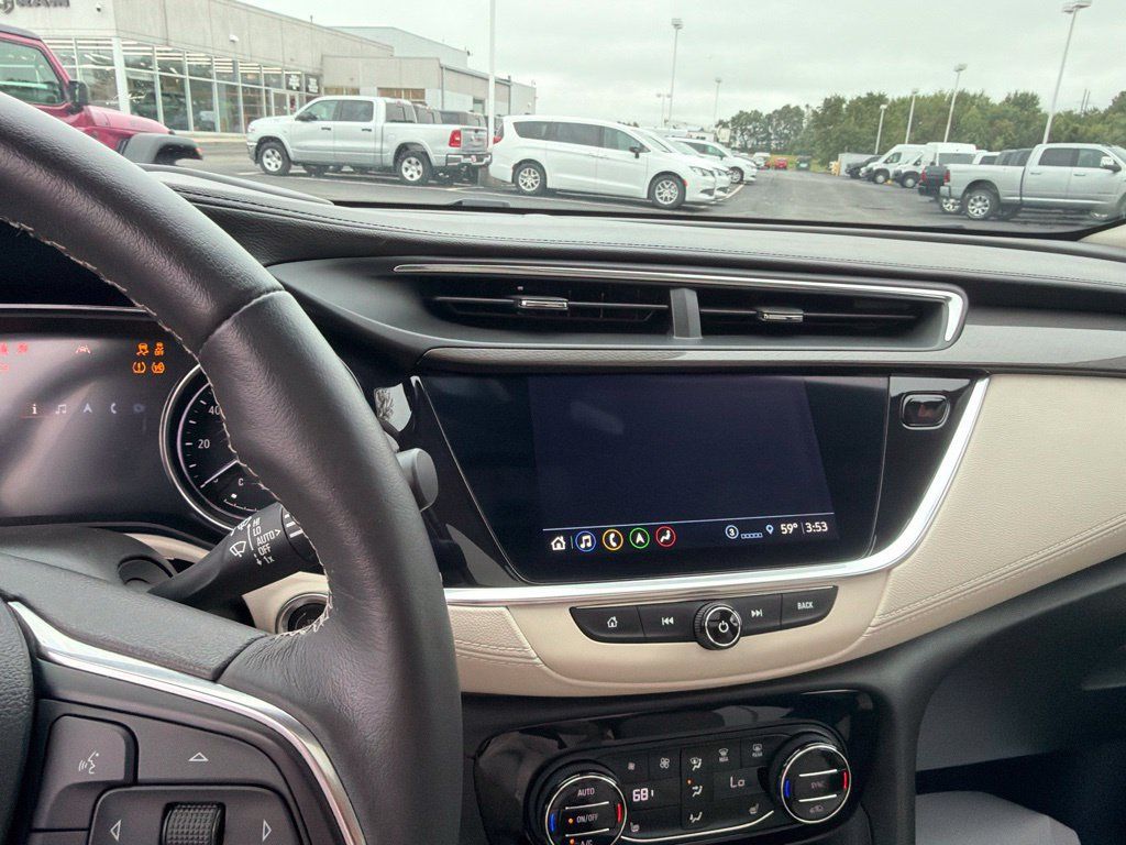 Used 2021 Buick Encore GX Essence w/ Advanced Technology Package AWD/4WD image 28