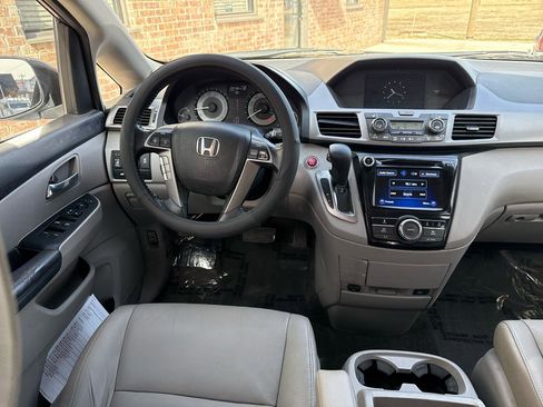 Used 2015 Honda Odyssey EX-L image 33