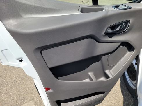 New 2026 Ford Transit 250 Low Roof RWD image 7